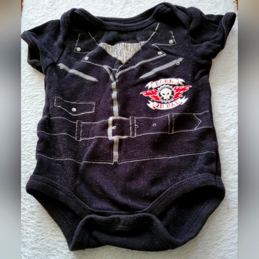 Boys Wild Child 3-6 months black born 2b bad onesie. Some lint. Otherwise good